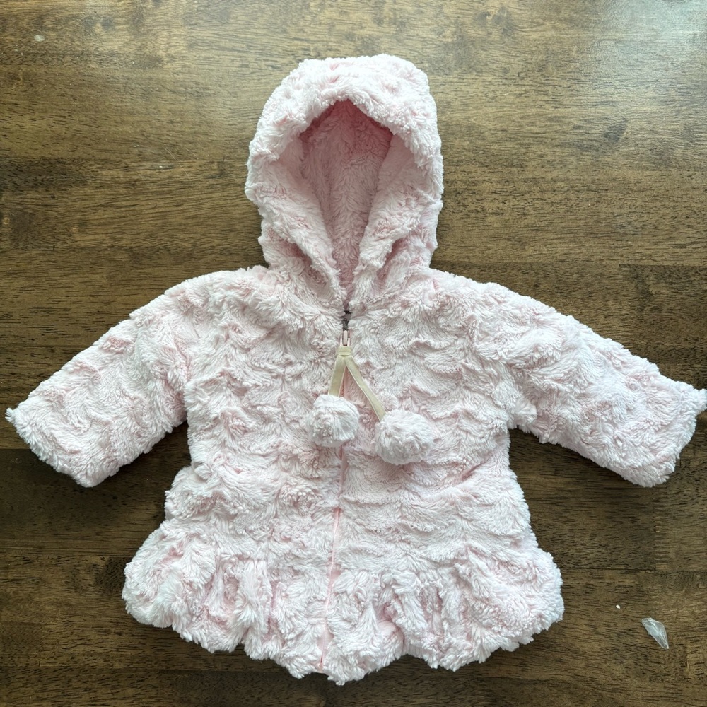 American Widgeon Light Pink Coat size 9 months